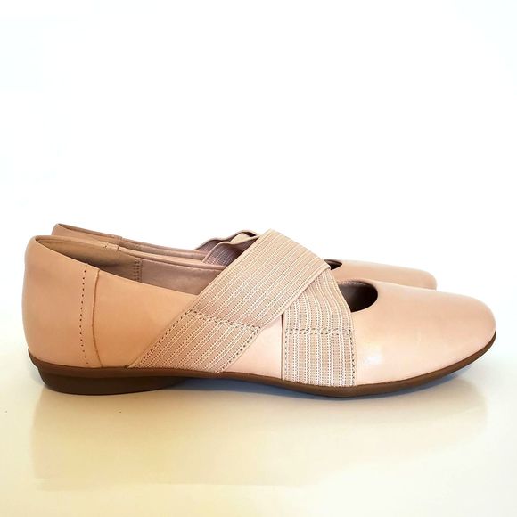 clarks women's gracelin shea ballet flat